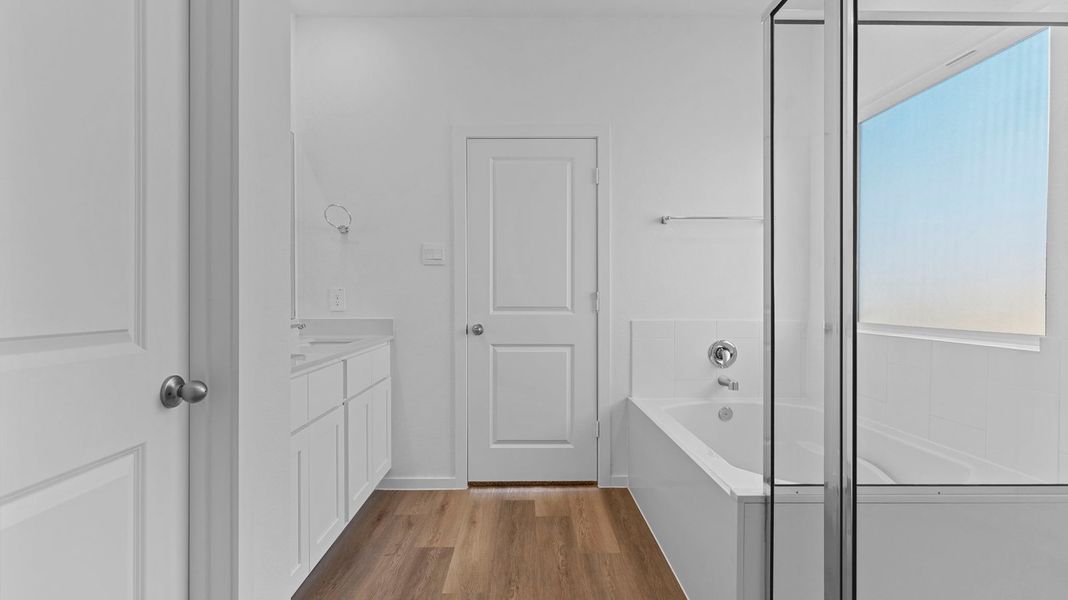 Furnished interior view inside a new home in Watermark, Alvin (Image 6). Furnished interior view inside a new home in Watermark, Alvin (Image 6).