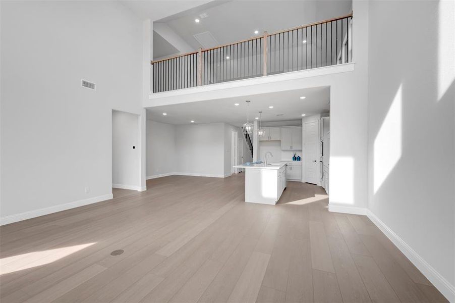 Spacious, unfurnished interior of a new home in Aster Park, McKinney (Image 22).