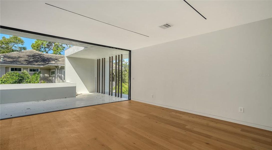 Spacious, unfurnished interior of a new home in , Sarasota (Image 21). Spacious, unfurnished interior of a new home in , Sarasota (Image 21).