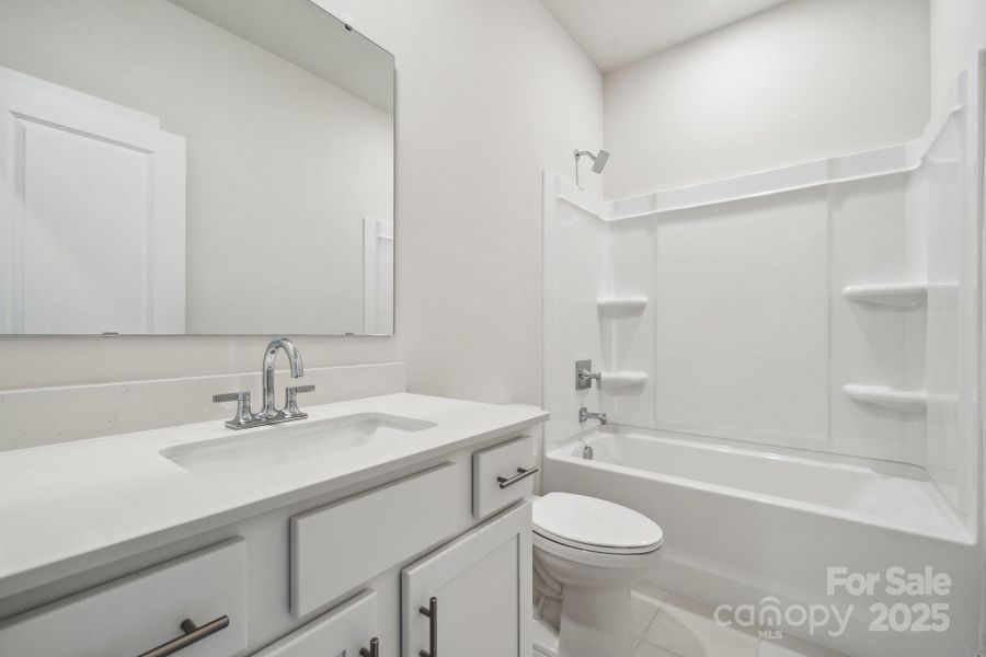 Furnished interior view inside a new home in Cannon Manor, Kannapolis (Image 8).
