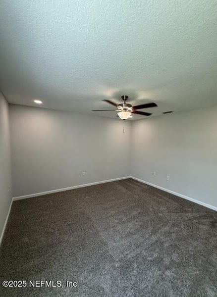 Spacious, unfurnished interior of a new home in , Jacksonville (Image 30).