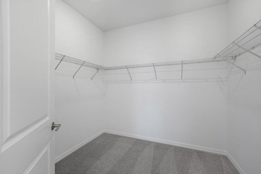 532 SE Ranch Oak Circle ~ Ready Now