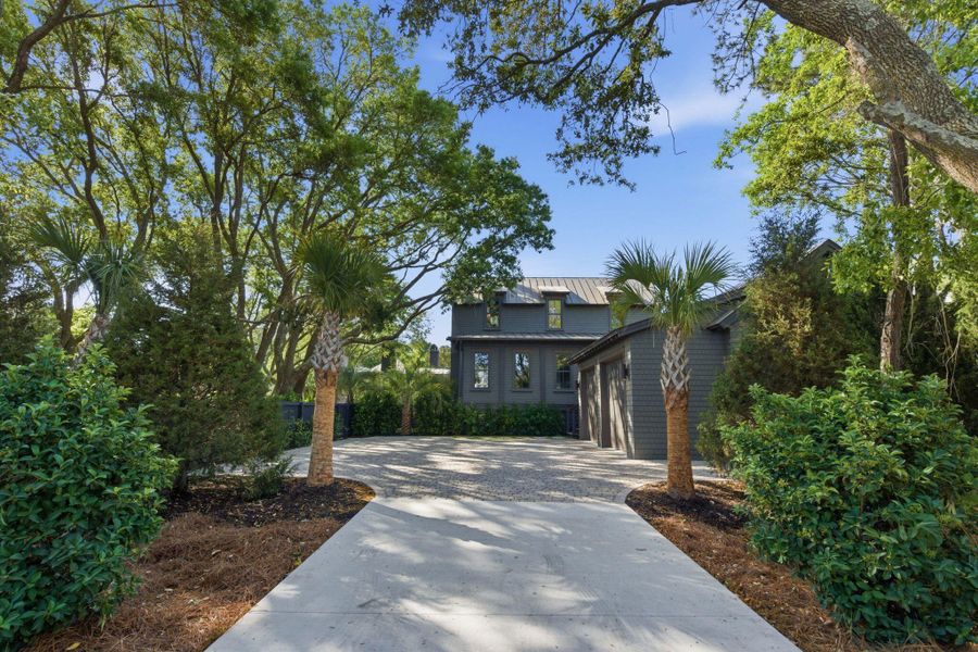 Image 52 of a home in .