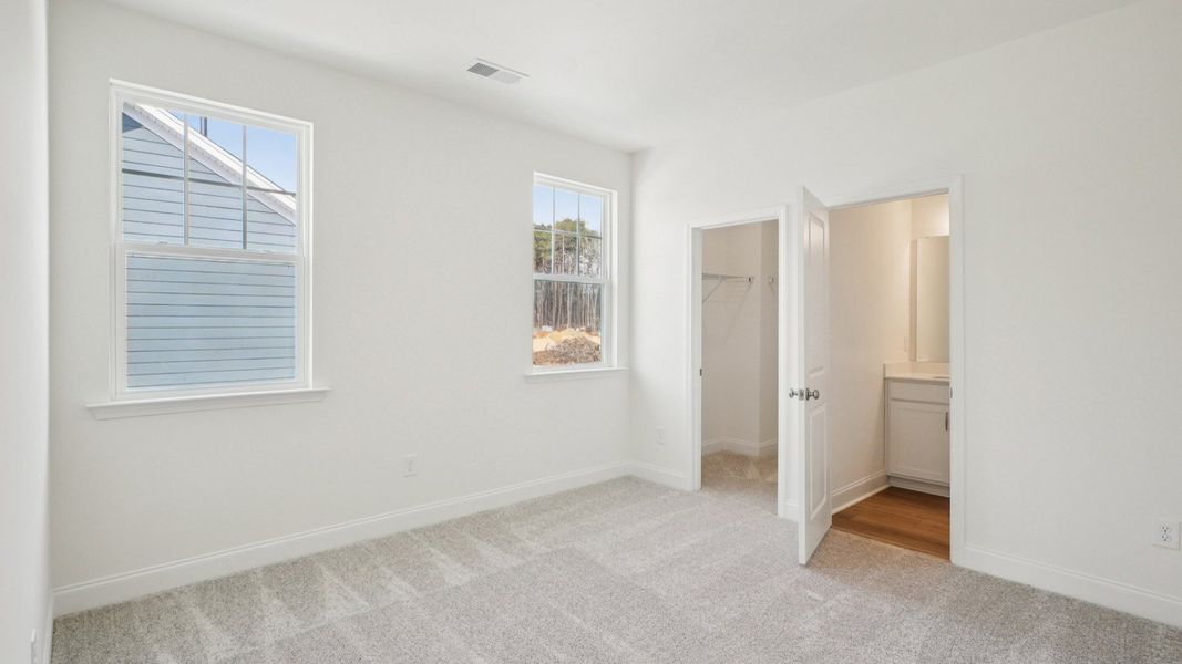 Representative furnished interior of a home built from the Stonehaven by DRB Homes in Blake Pond, Lillington (Image 40).
