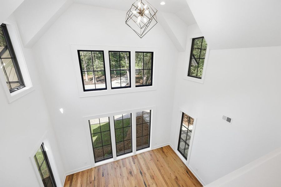 Spacious, unfurnished interior of a new home in , Seabrook (Image 64).