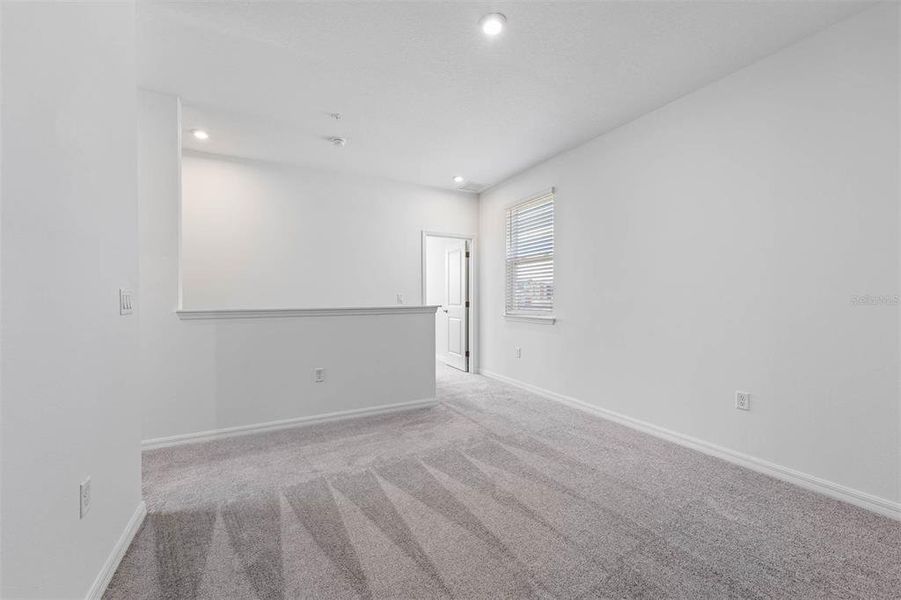 Spacious, unfurnished interior of a new home in Brack Ranch, St. Cloud (Image 43).