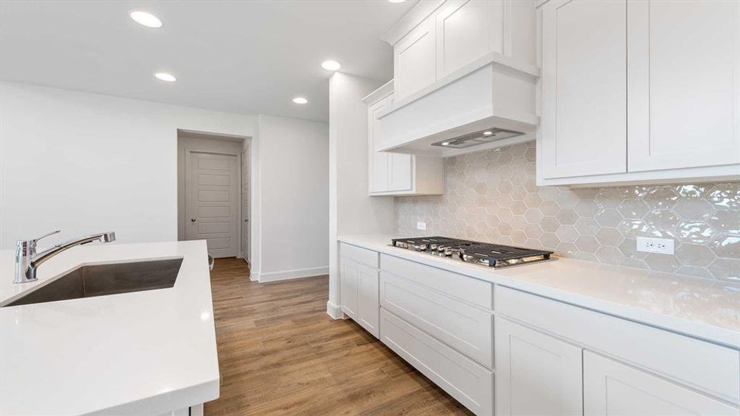 Furnished interior view inside a new home in Trinity Falls 50', McKinney (Image 12).