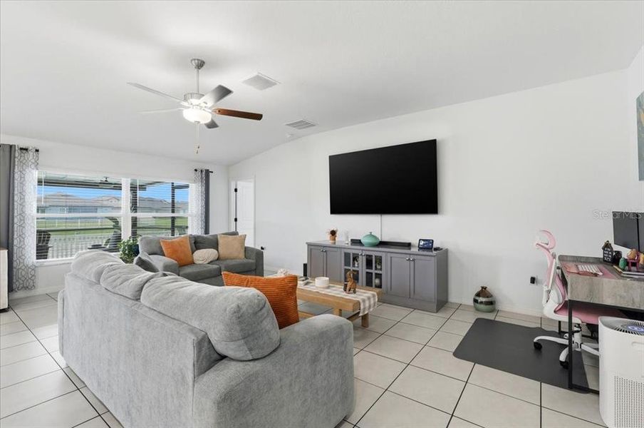 Furnished interior view inside a new home in , Lakeland (Image 11).