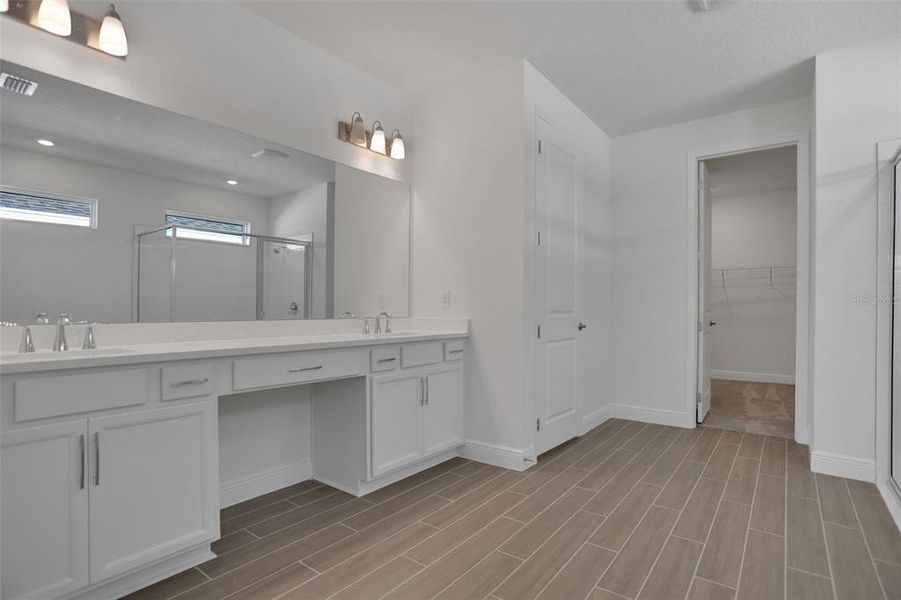 Furnished interior view inside a new home in Seaire, Parrish (Image 12).