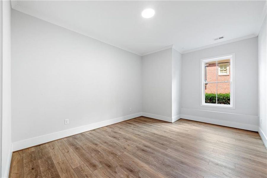 Spacious, unfurnished interior of a new home in , Acworth (Image 29).