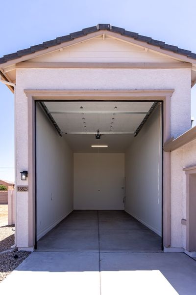 Exterior details and patio area of a home in Rancho Mirage, Maricopa (Image 4). Exterior details and patio area of a home in Rancho Mirage, Maricopa (Image 4).