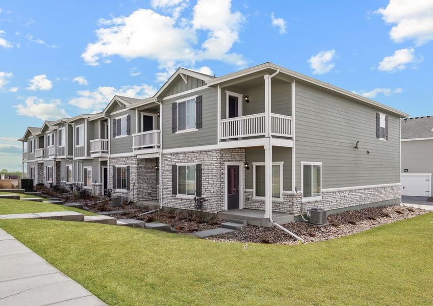 The Vail can be an end unit or middle unit of the townhome.