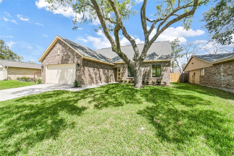 Image 32 of a home in .