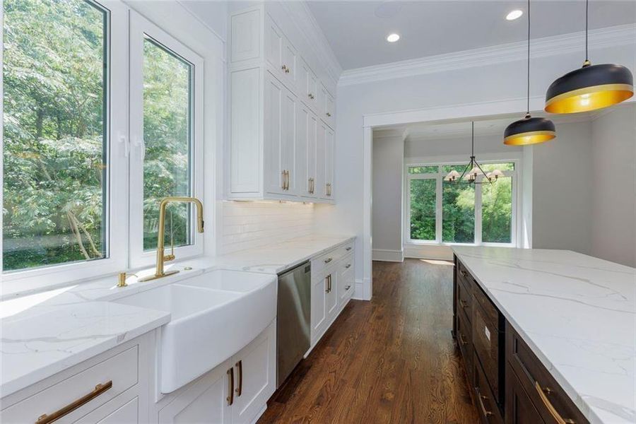 Furnished interior view inside a new home in , Roswell (Image 15).
