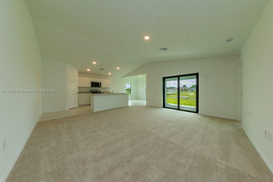 Spacious, unfurnished interior of a new home in , Lehigh Acres (Image 13). Spacious, unfurnished interior of a new home in , Lehigh Acres (Image 13).