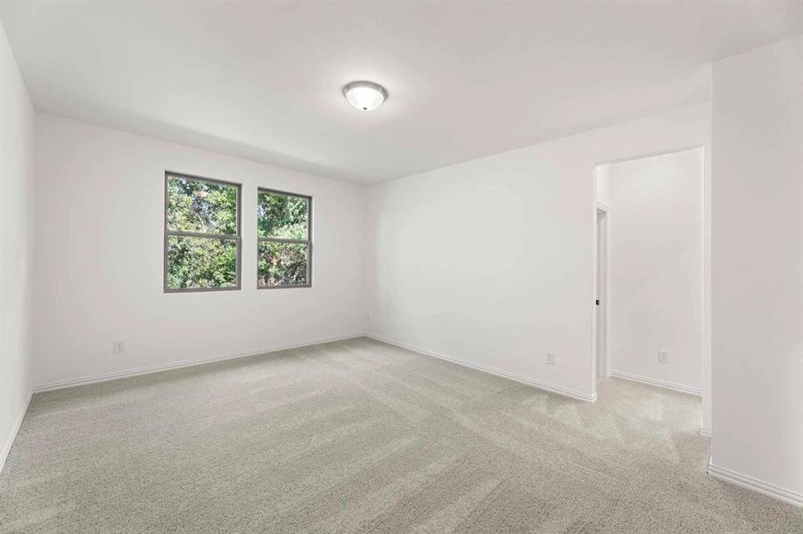 Spacious, unfurnished interior of a new home in Devonshire 40s, Forney (Image 19). Spacious, unfurnished interior of a new home in Devonshire 40s, Forney (Image 19).