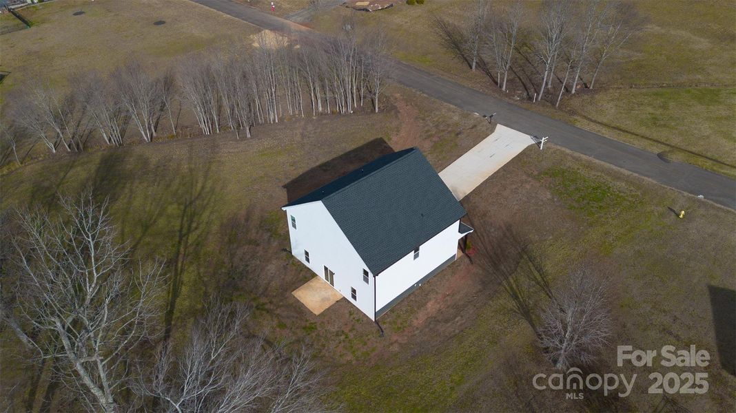 Image 30 of a home in .