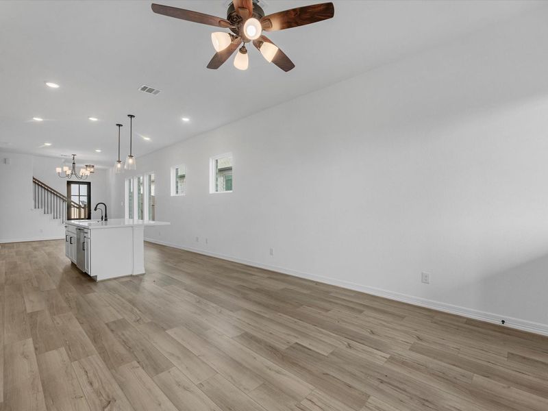 Spacious, unfurnished interior of a new home in Wildrye, Waller (Image 15).