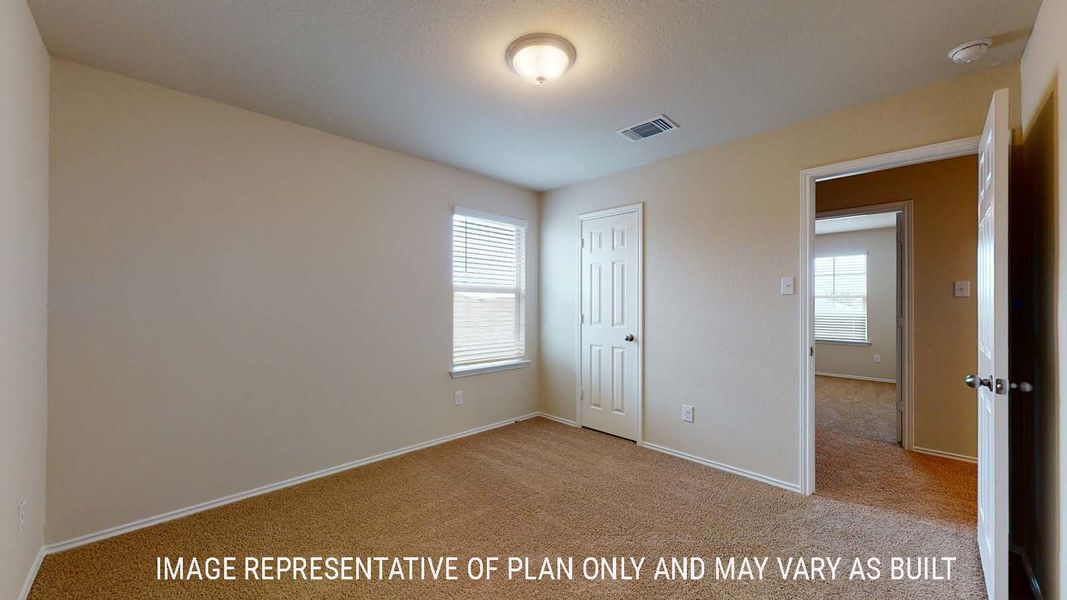 Representative unfurnished interior of a home built from the Perry by D.R. Horton in Park Meadows, Lorena (Image 25).