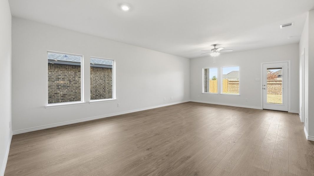 Representative unfurnished interior of a home built from the Palmview by D.R. Horton in Winchester Crossing, Princeton (Image 10).