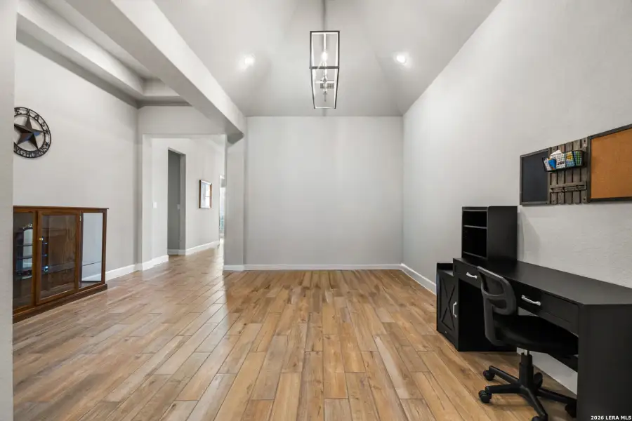 Spacious, unfurnished interior of a new home in The Ranches at Creekside, Boerne (Image 22). Spacious, unfurnished interior of a new home in The Ranches at Creekside, Boerne (Image 22).