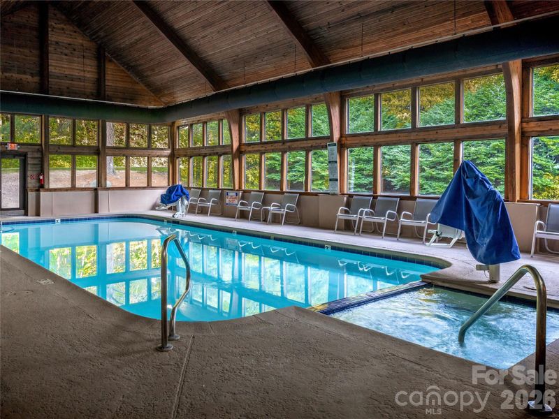 Community amenities in , Lake Lure (Image 32).