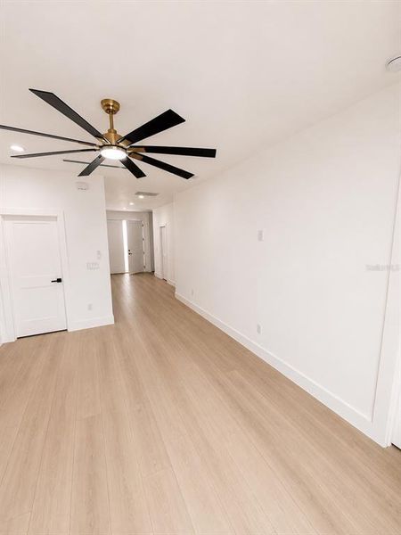 Spacious, unfurnished interior of a new home in , Brooksville (Image 13).