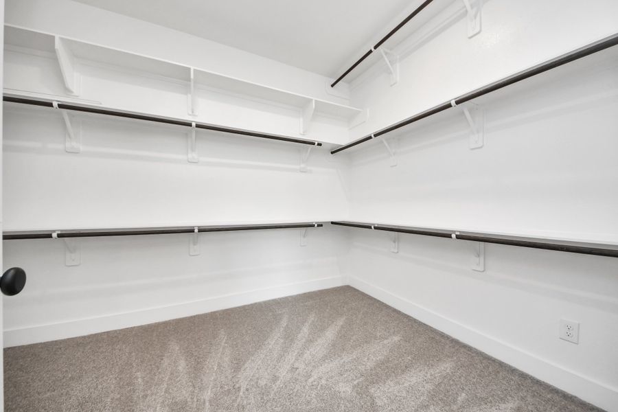 Spacious, unfurnished interior of a new home in Caywood Place, Houston (Image 33). Spacious, unfurnished interior of a new home in Caywood Place, Houston (Image 33).