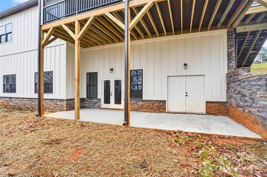 Exterior details and patio area of a home in , Statesville (Image 4).