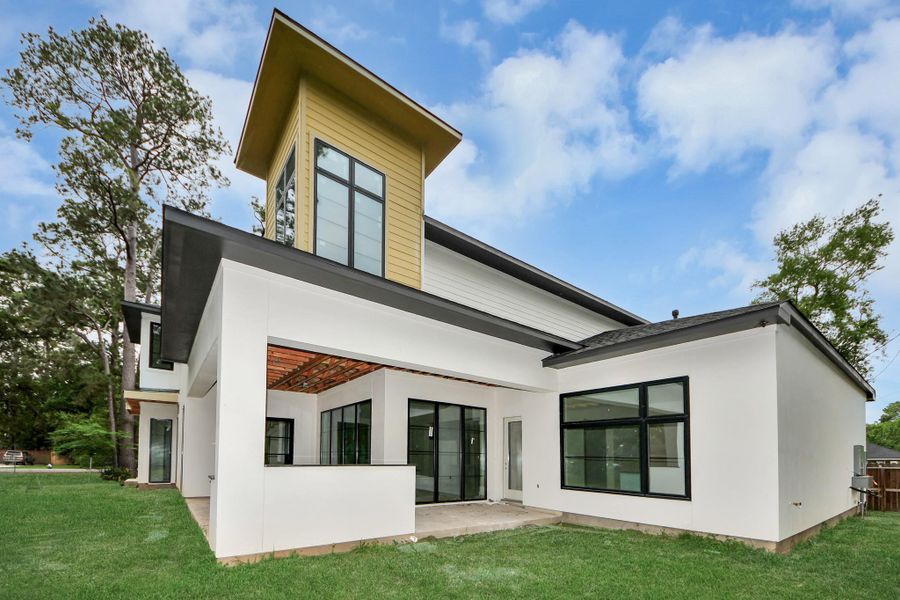 Exterior details and patio area of a home in , Houston (Image 3). Exterior details and patio area of a home in , Houston (Image 3).