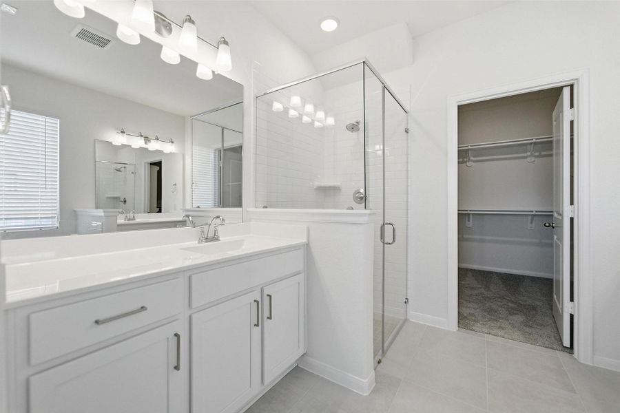 Furnished interior view inside a new home in Martha's Vineyard, Alvin (Image 8).