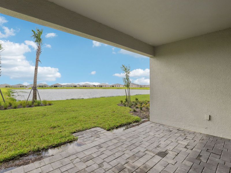 The Willet floorplan at 16421 Seven Lakes Ave