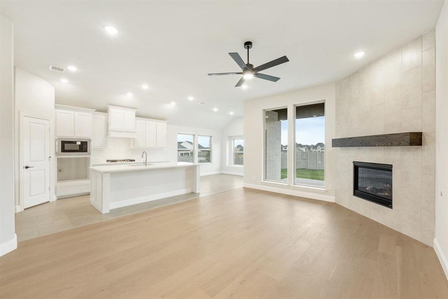 Furnished interior view inside a new home in Painted Tree Woodland District 50, McKinney (Image 8). Furnished interior view inside a new home in Painted Tree Woodland District 50, McKinney (Image 8).