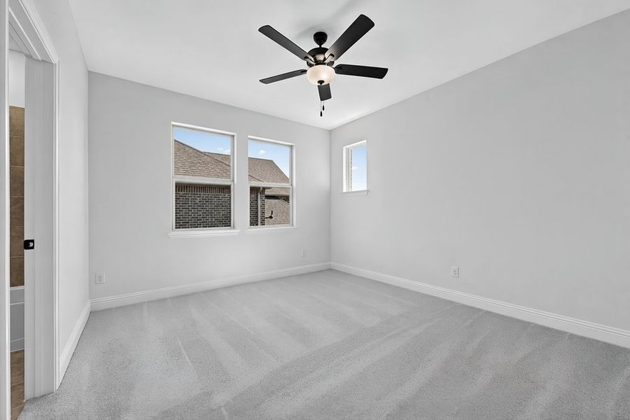 Spacious, unfurnished interior of a new home in South Oak, Lakewood Village (Image 20). Spacious, unfurnished interior of a new home in South Oak, Lakewood Village (Image 20).