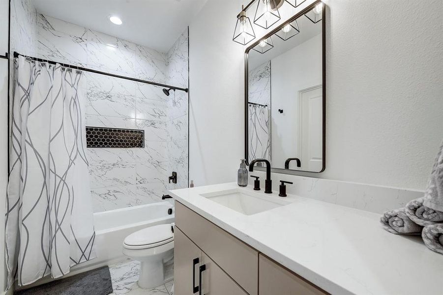 Furnished interior view inside a new home in , Granbury (Image 7).