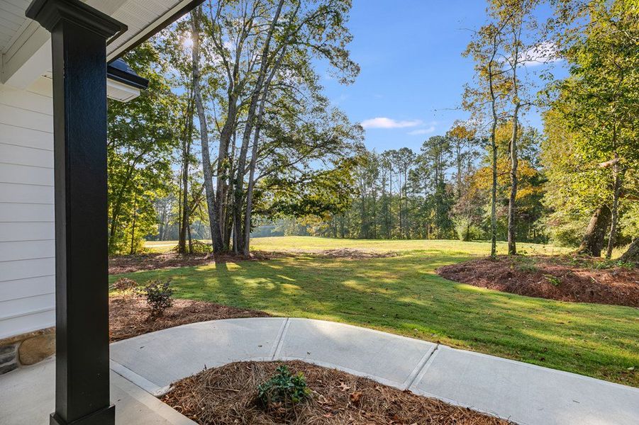 Image 38 of a home in LOVVORN ESTATES.