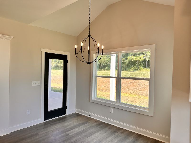 Spacious, unfurnished interior of a new home in The Reserve at Red Oaks, Carrollton (Image 23).