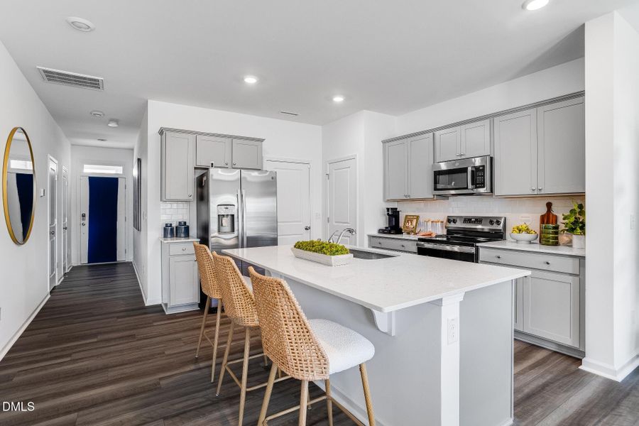 SUN_LawsonTownes_Pic_866Pilot_23