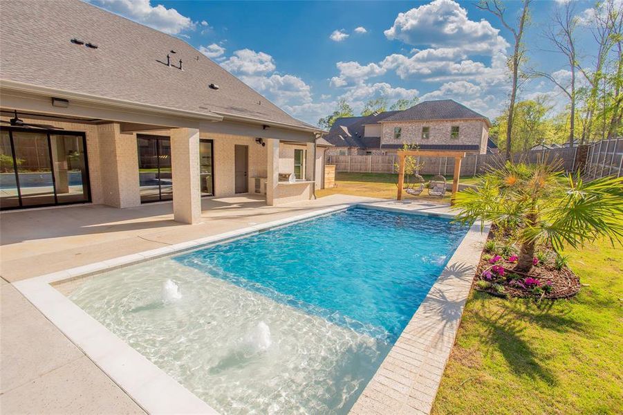 Exterior details and patio area of a home in , Tyler (Image 26).