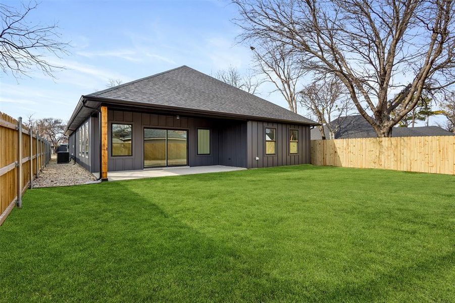 Exterior details and patio area of a home in , Fort Worth (Image 2). Exterior details and patio area of a home in , Fort Worth (Image 2).