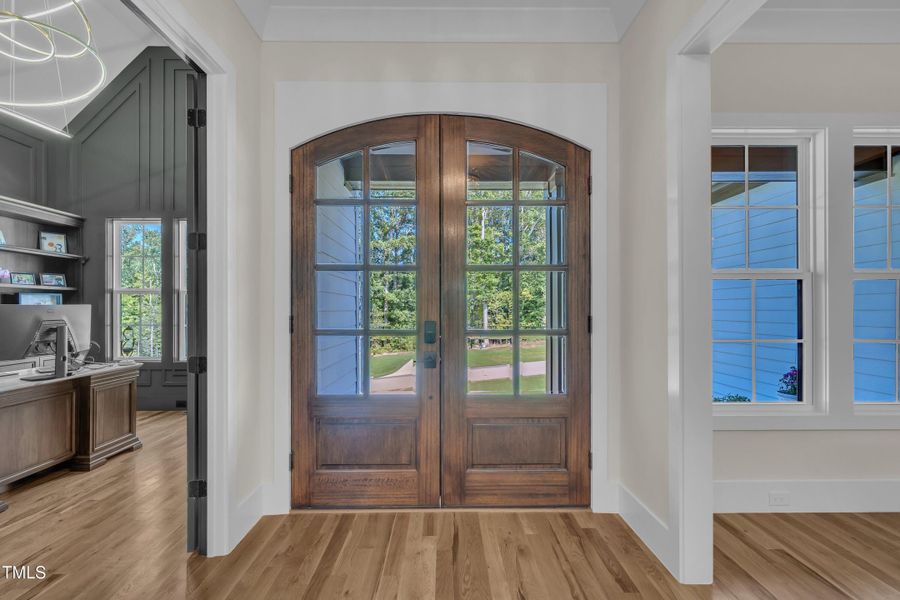 10-1120 Springdale Dr-3