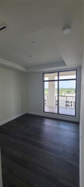 Spacious, unfurnished interior of a new home in , St. Petersburg (Image 17). Spacious, unfurnished interior of a new home in , St. Petersburg (Image 17).