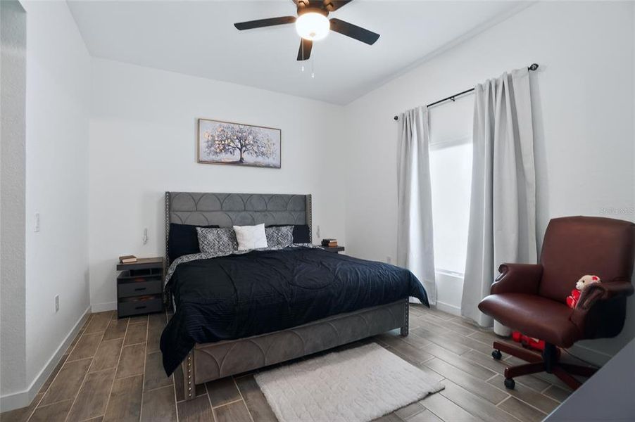 Furnished interior view inside a new home in , Port Charlotte (Image 39).