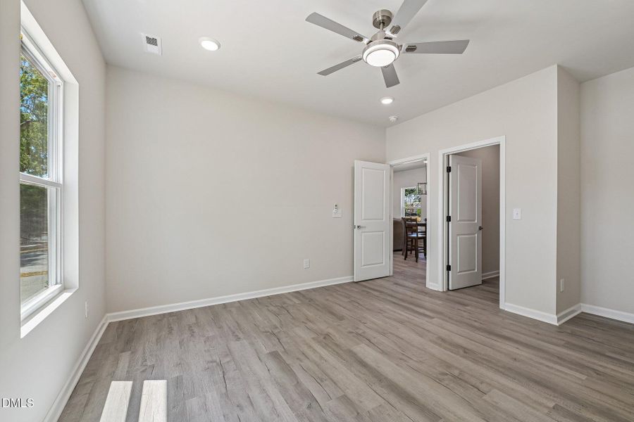 20-web-or-mls-N Ireland St-S1806-020