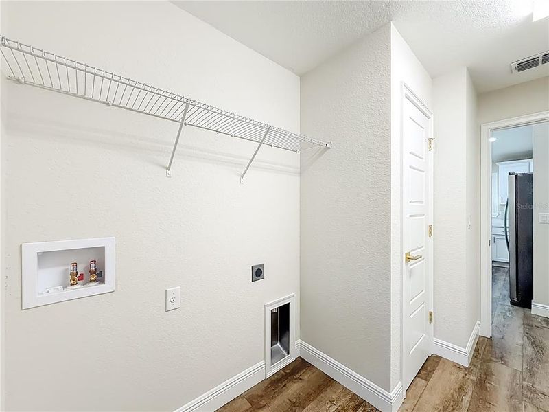 Spacious, unfurnished interior of a new home in , Ocala (Image 51).