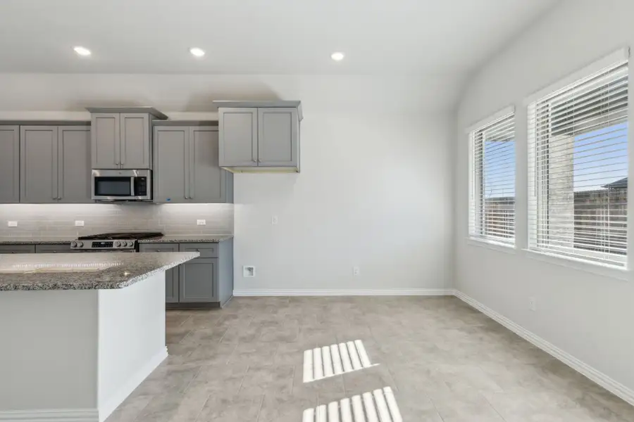 Image 29 of a home in Avondale. Image 29 of a home in Avondale.