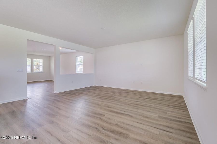 Spacious, unfurnished interior of a new home in Copper Ridge, Jacksonville (Image 22).
