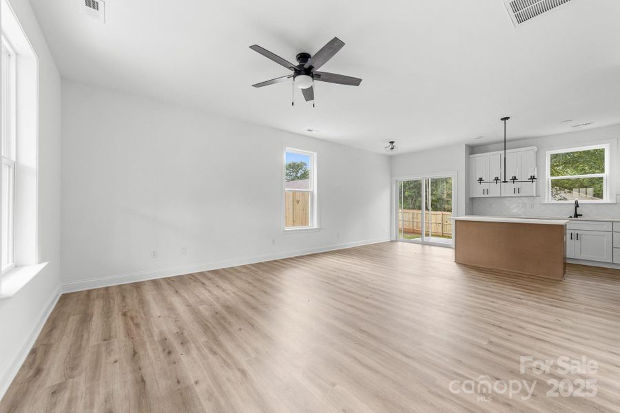 Spacious, unfurnished interior of a new home in , Shelby (Image 22).