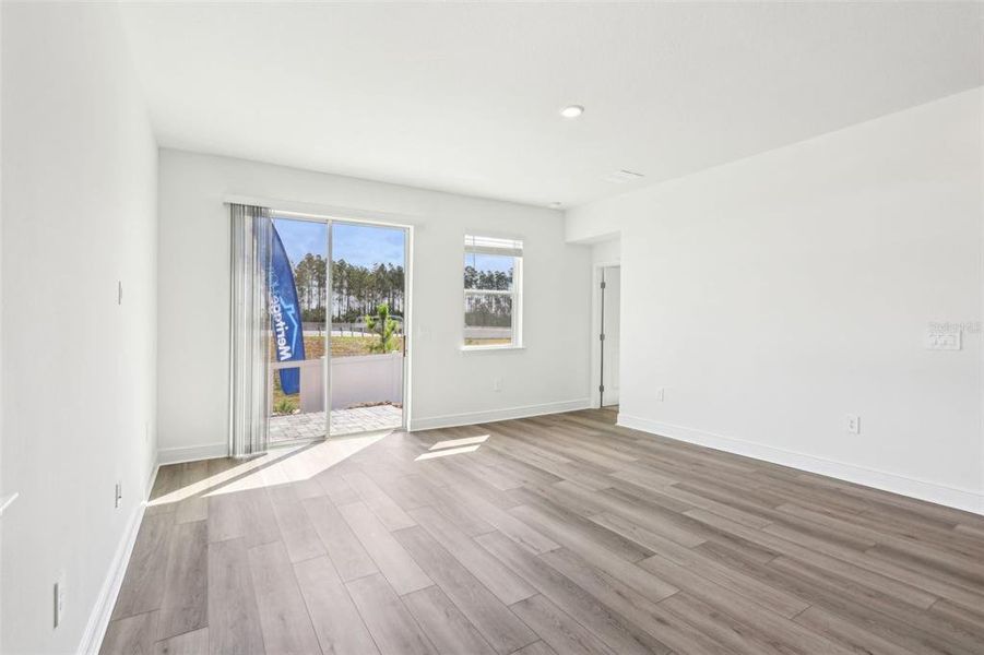 Spacious, unfurnished interior of a new home in Cyrene at Minneola - Villas, Minneola (Image 15).