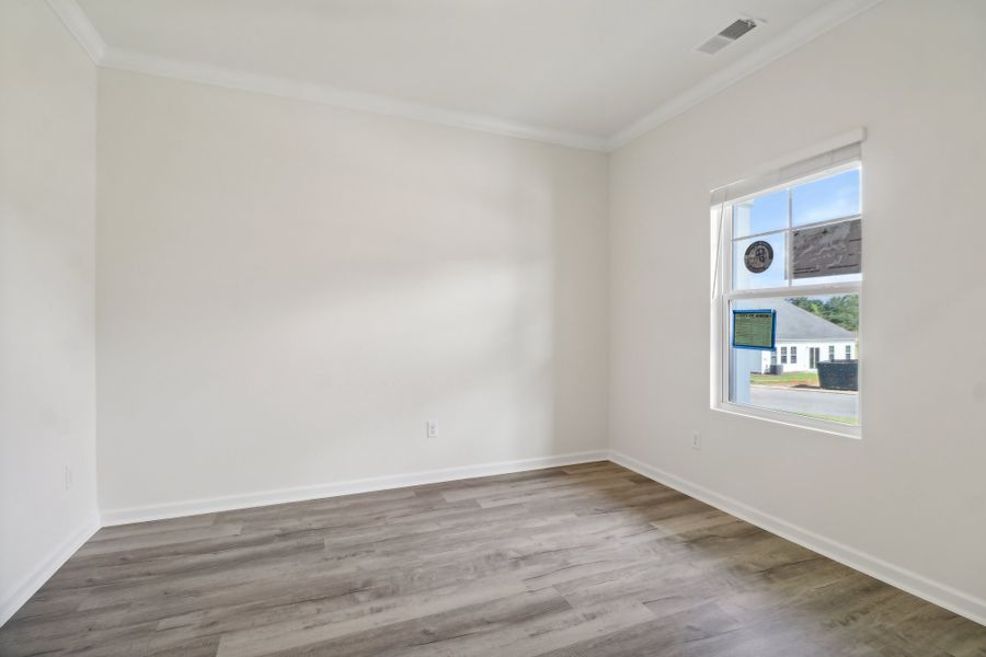 Representative unfurnished interior of a home built from the Kingston ll by Great Southern Homes in Portrait Hills, Aiken (Image 40).